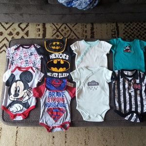 Bundle 8 Onsies